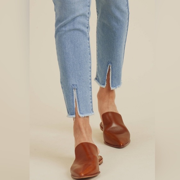 HP! New! ☆ HP! Boho Light Denim High Rise Skinny Jean - Picture 3 of 3